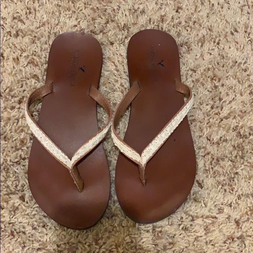 American Eagle Flip Flops